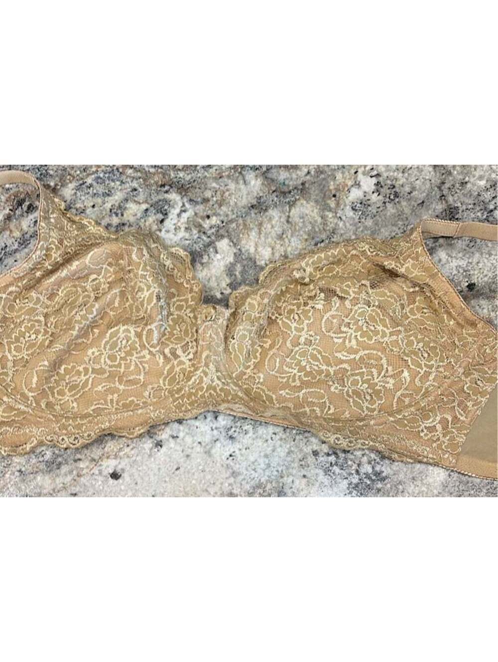 Q-T intimates bra size 44 D